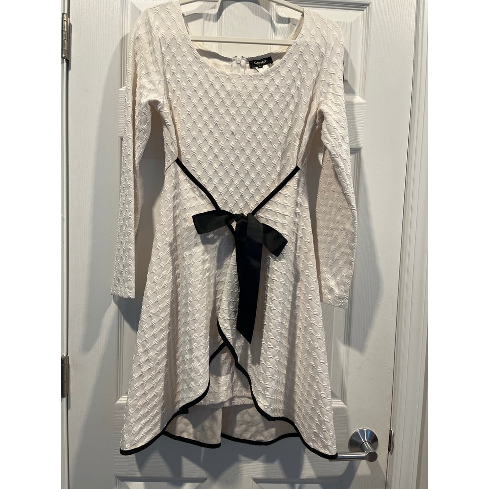 Clocolor White Textured High Low Dress Long Sleeve Black Bow Accent Size M